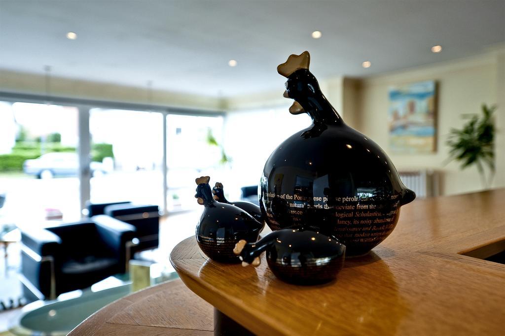Boutique Hotel Azur De Haan Bagian luar foto