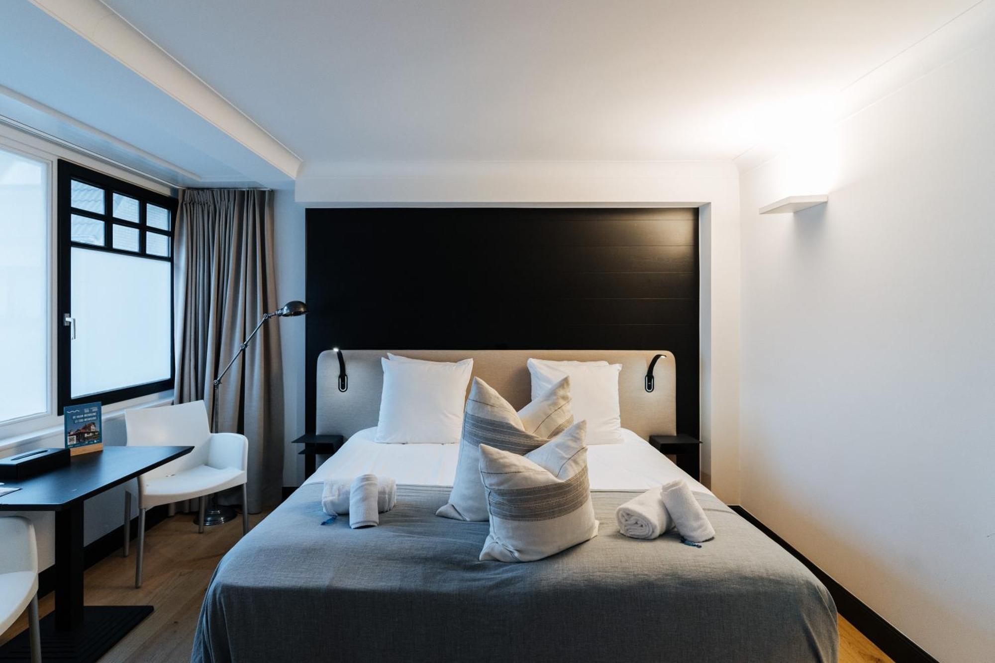 Boutique Hotel Azur De Haan Bagian luar foto