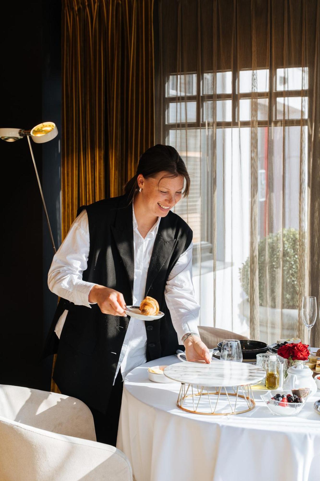 Boutique Hotel Azur De Haan Bagian luar foto